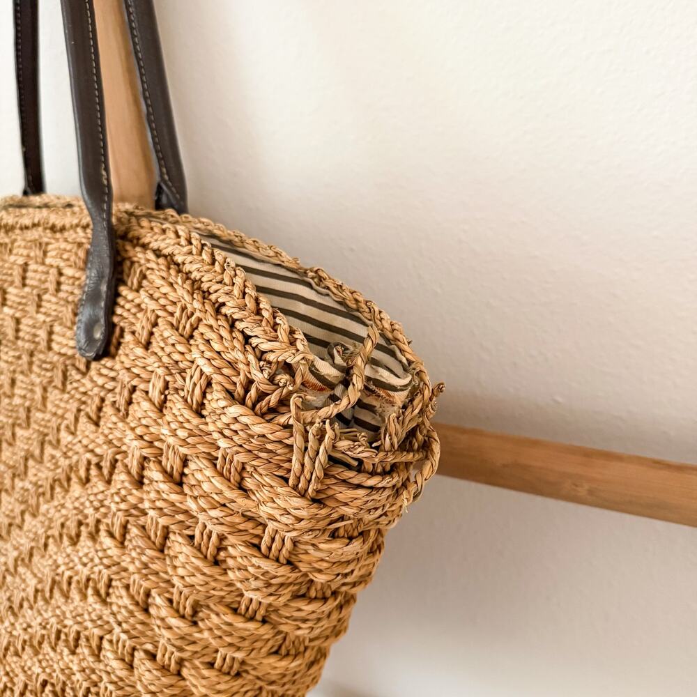 J.Crew Woven Straw Tote Bag Brown Leather Handles Large Beach Market Basket - Picture 7 of 13